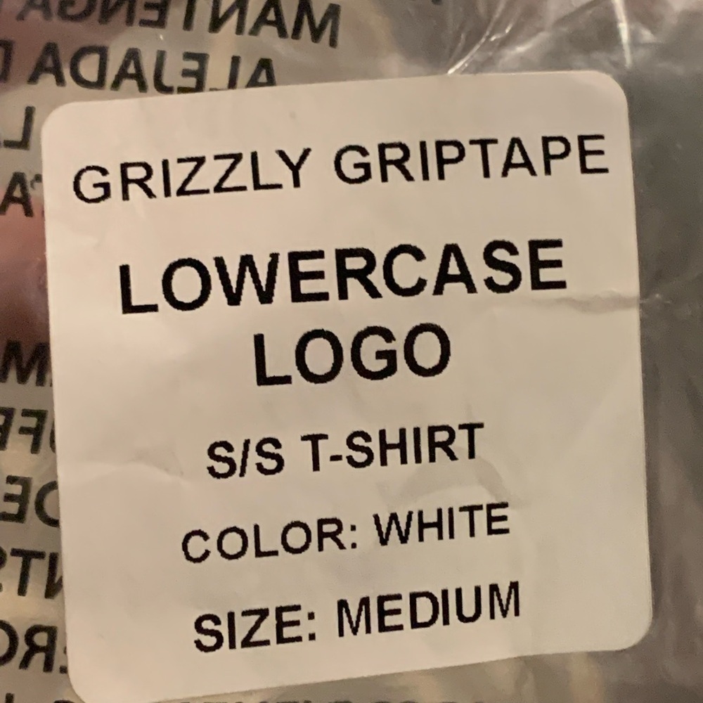 NWT GRIZZLY GRIP TAPE AUTHENTIC MEDIUM WHITE TEE WITH BLACK TYPE LOGO - Picture 3 of 6